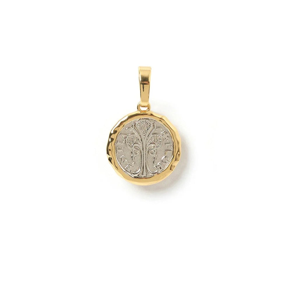 Arms of Eve Piccolo Charm GOLD