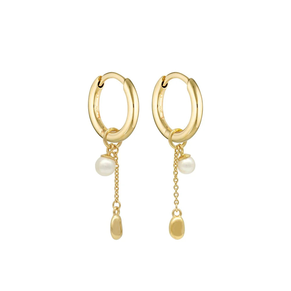 LINDA TAHIJA Lou Pearl Charm Huggies GOLD