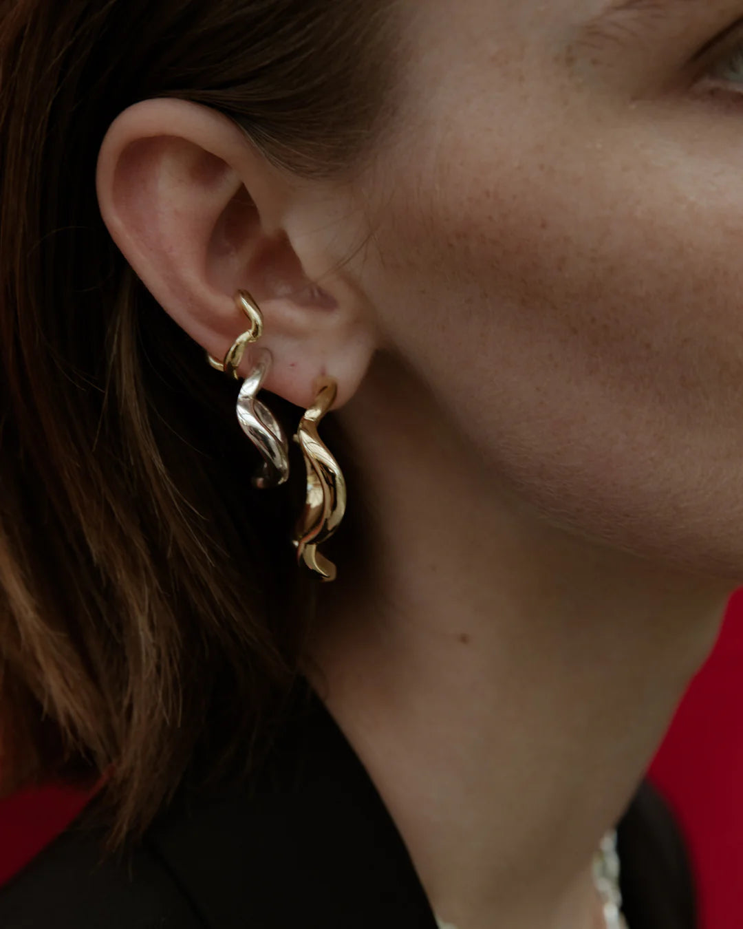 F+H Wave Hoop Earrings Small GOLD