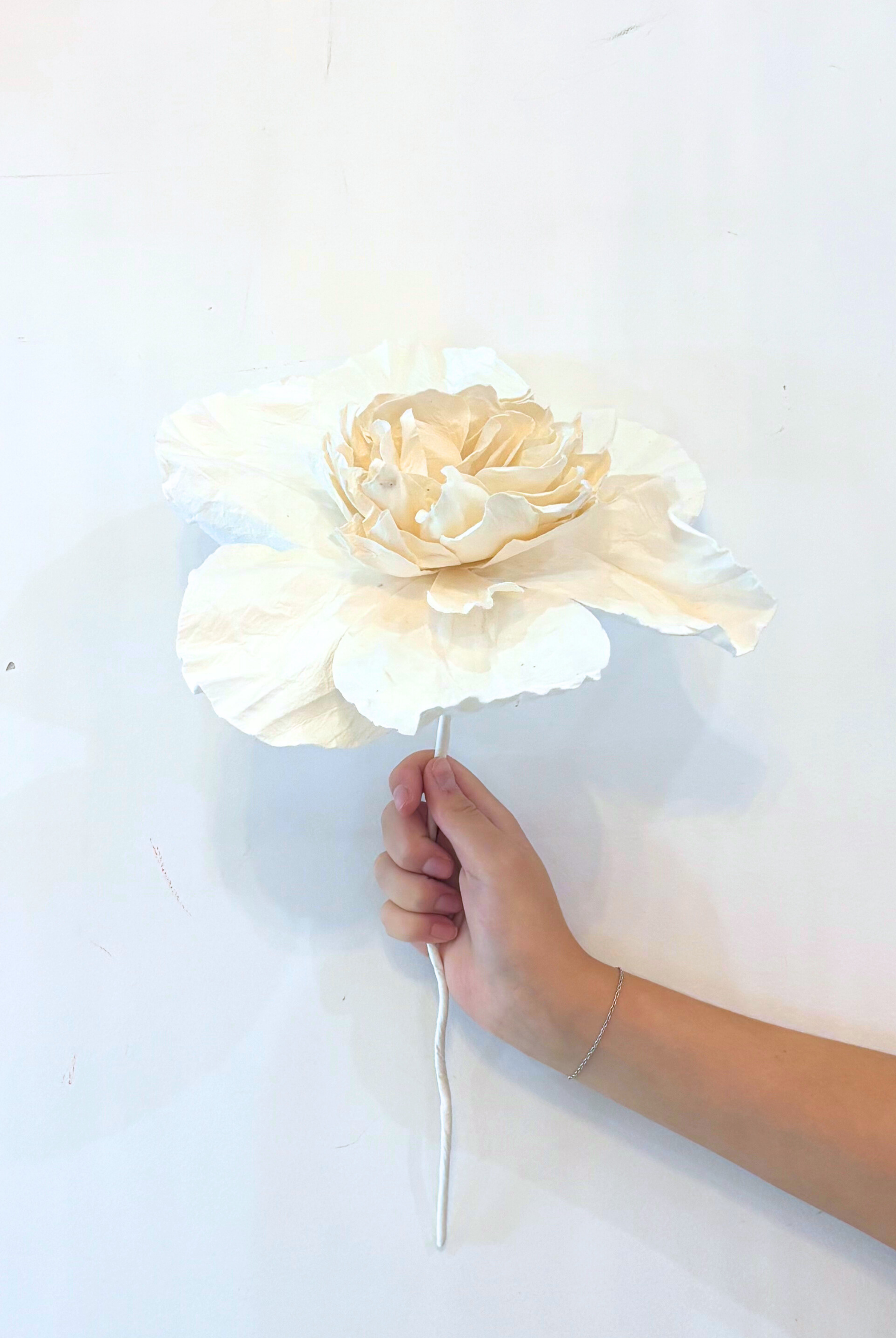 CAMELIA Paper Flower Small WHITE