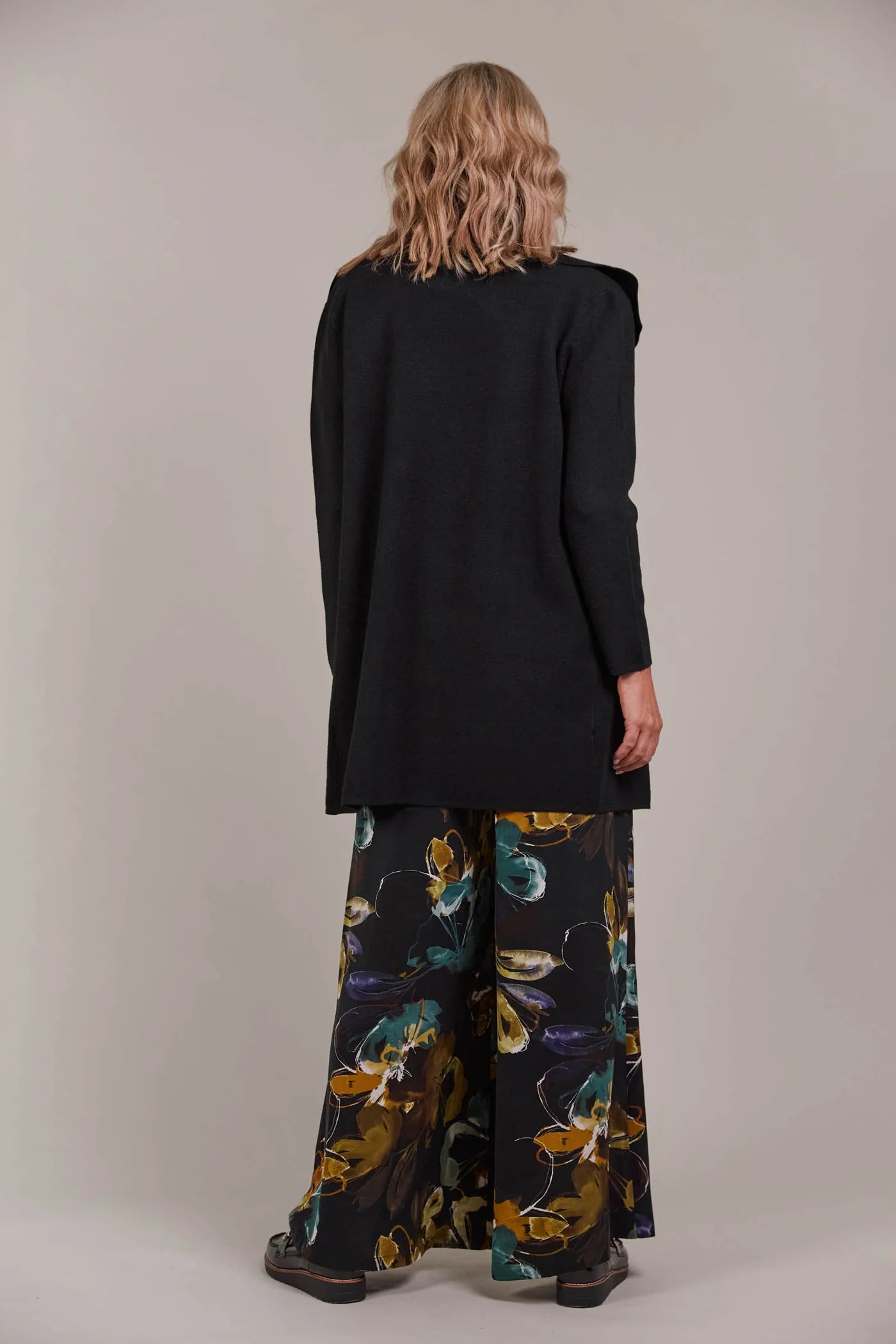 EB&IVE Palmer Relaxed Cardigan BLACK