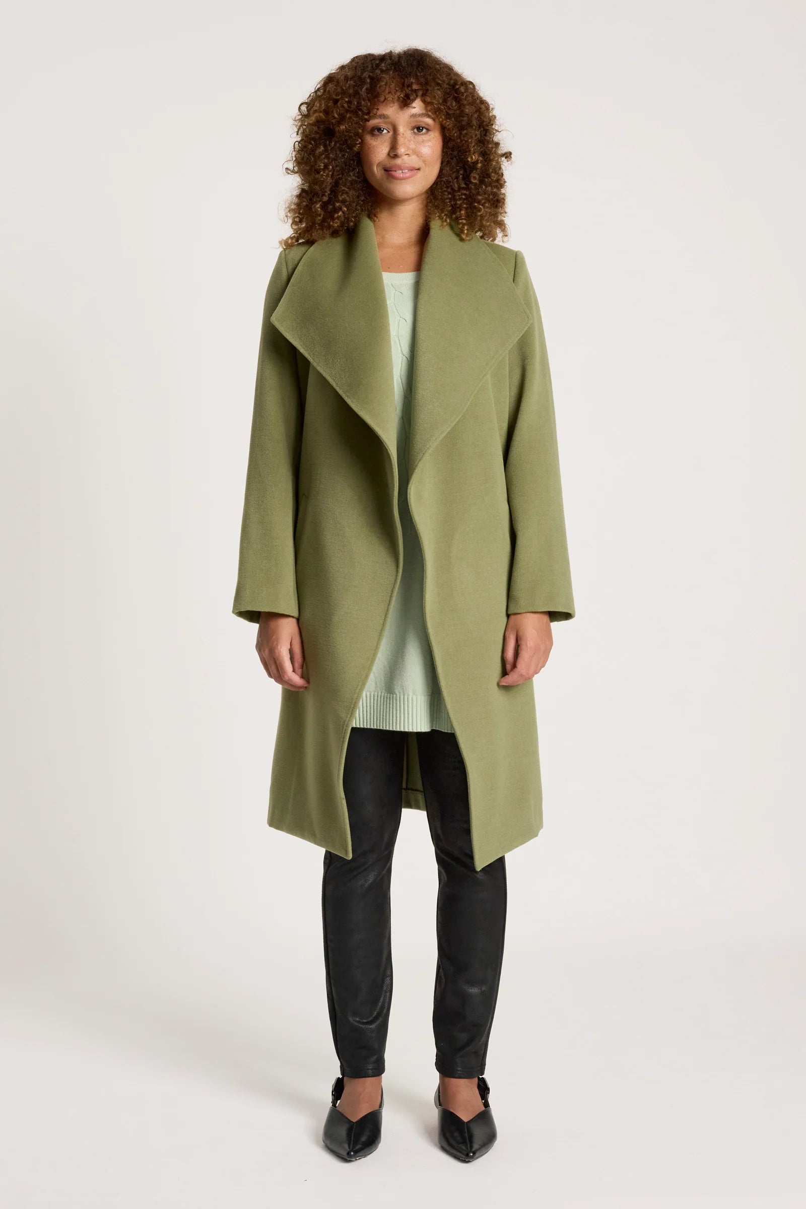 EB & IVE Wanderer Coat PAMPAS
