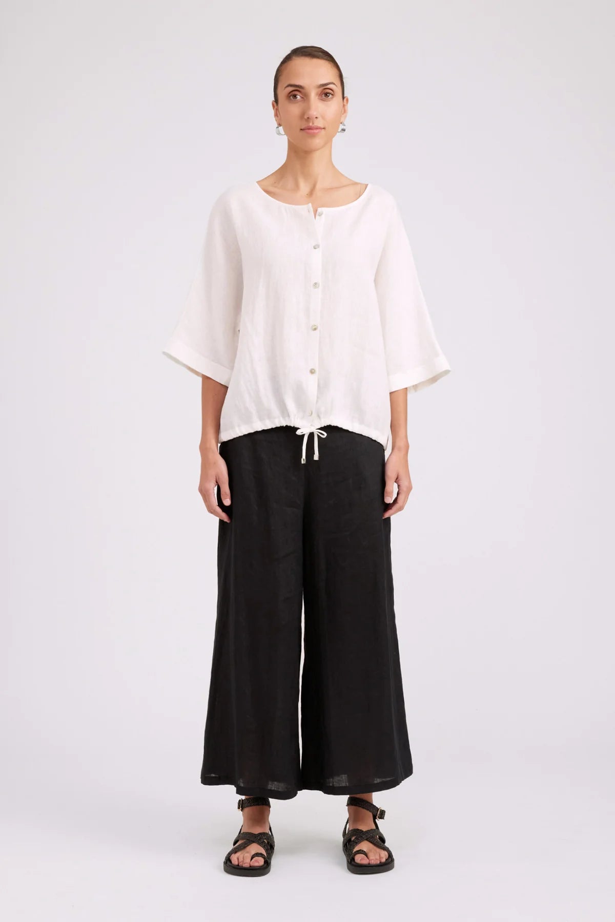 EB & IVE Studio Button Top / Jacket WHITE