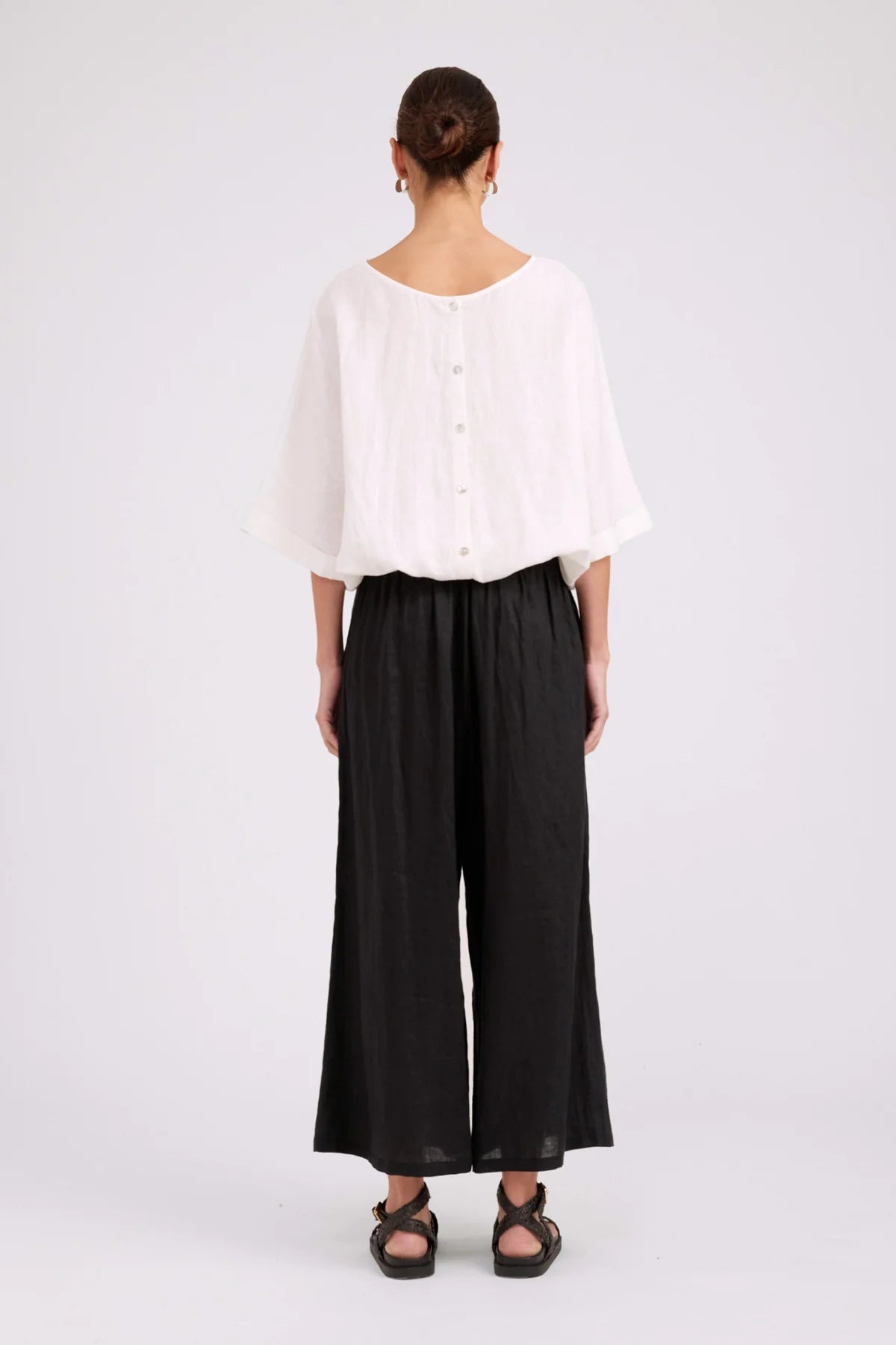 EB & IVE Studio Button Top / Jacket WHITE