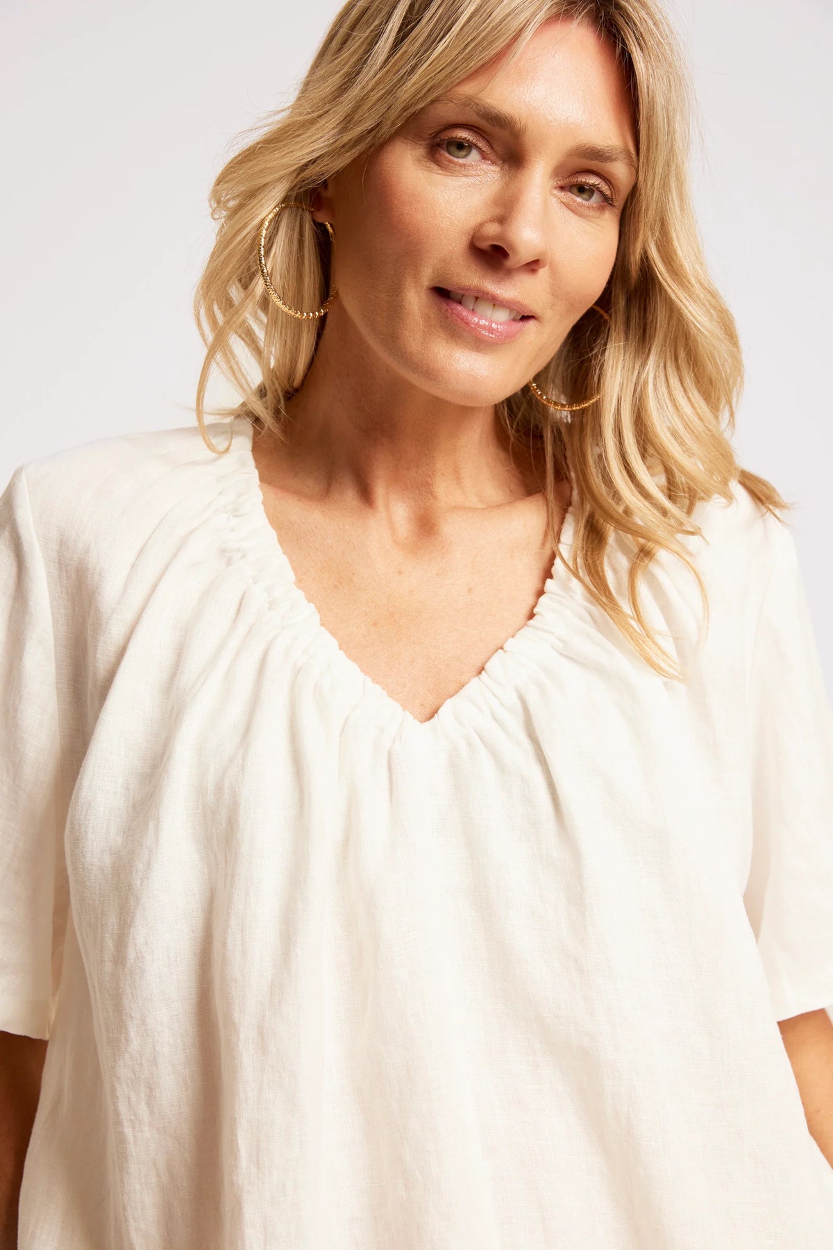 EB & IVE Cove Relaxed Top WHTE