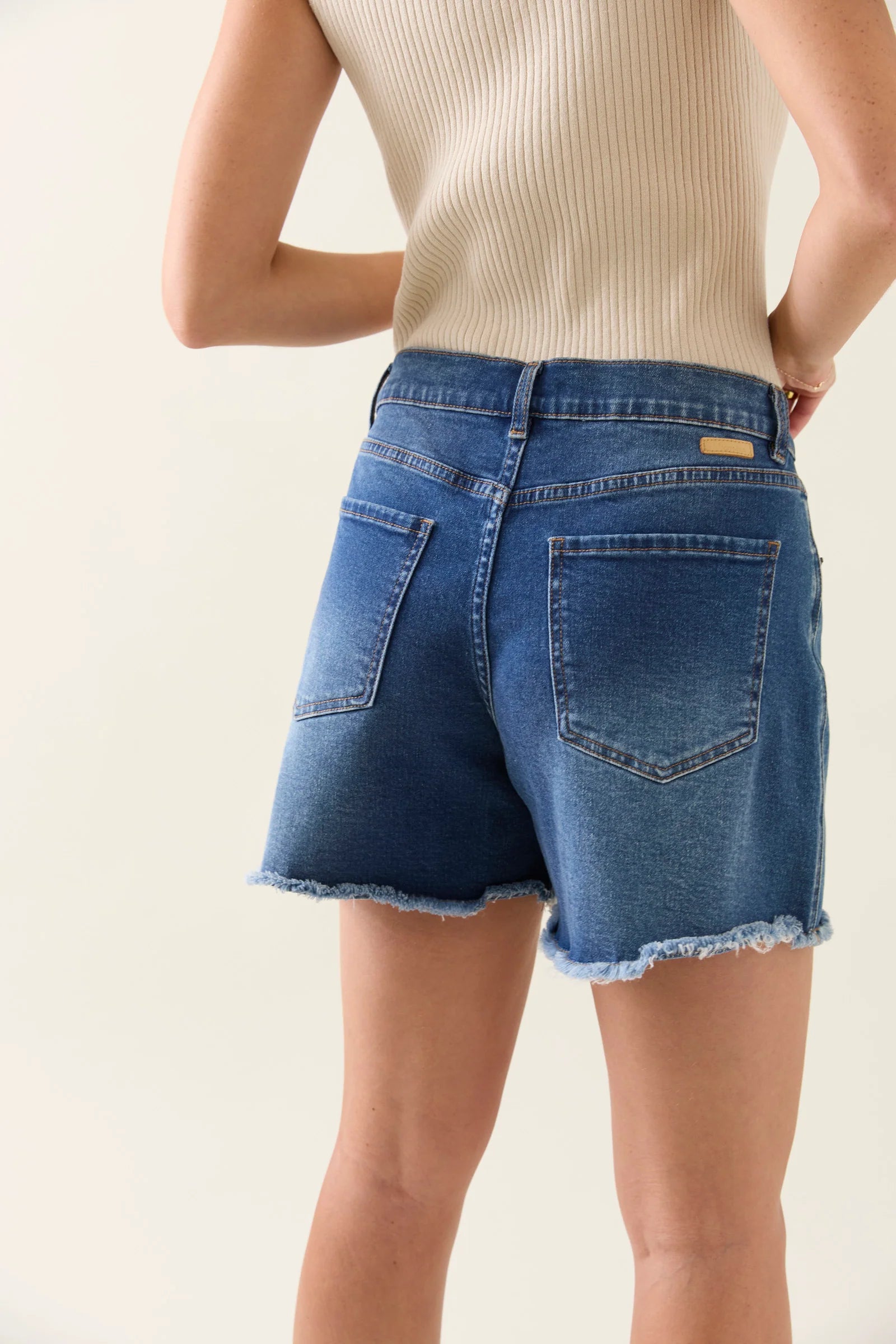 ISLE OF MINE Duke Denim Short DENIM