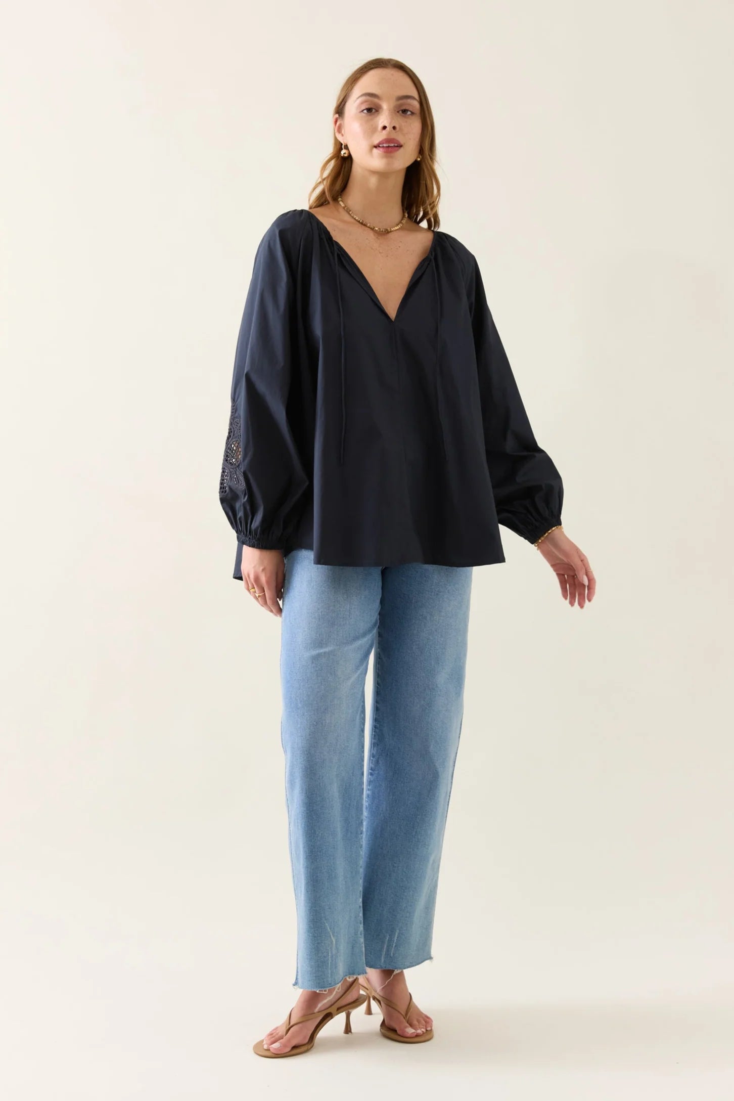 ISLE OF MINE Nilsa Blouse NAVY