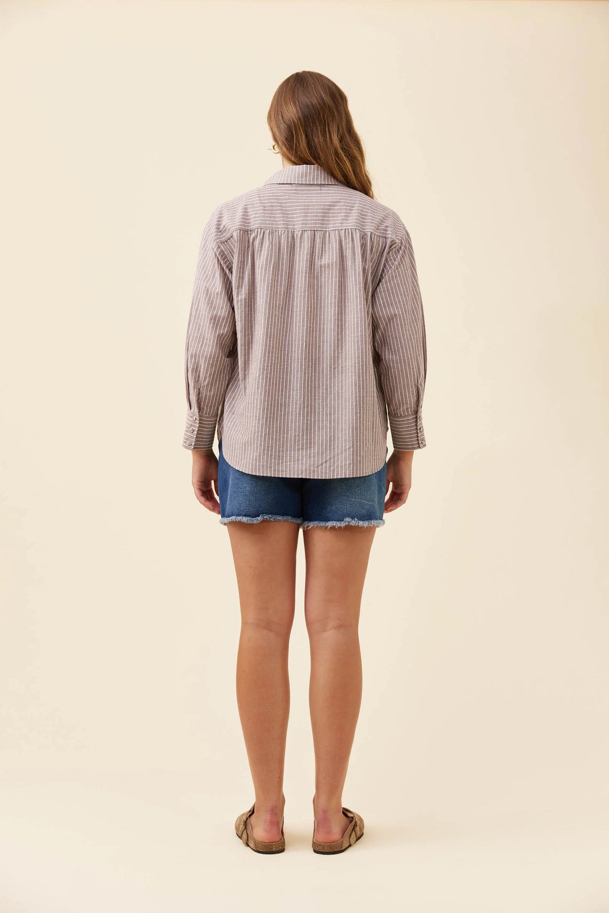 ISLE OF MINE Lyndell Shirt TAUPE