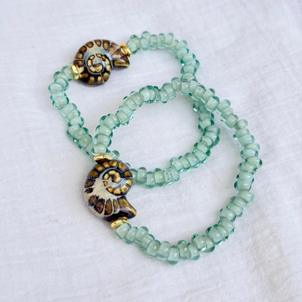 HEI TAI Cove Chocolate Shell Bracelet SEAFOAM