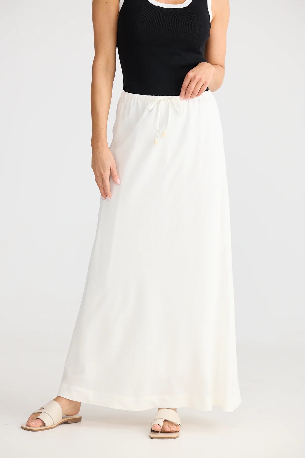 BRAVE & TRUE Hettie Bias Skirt OFF WHITE