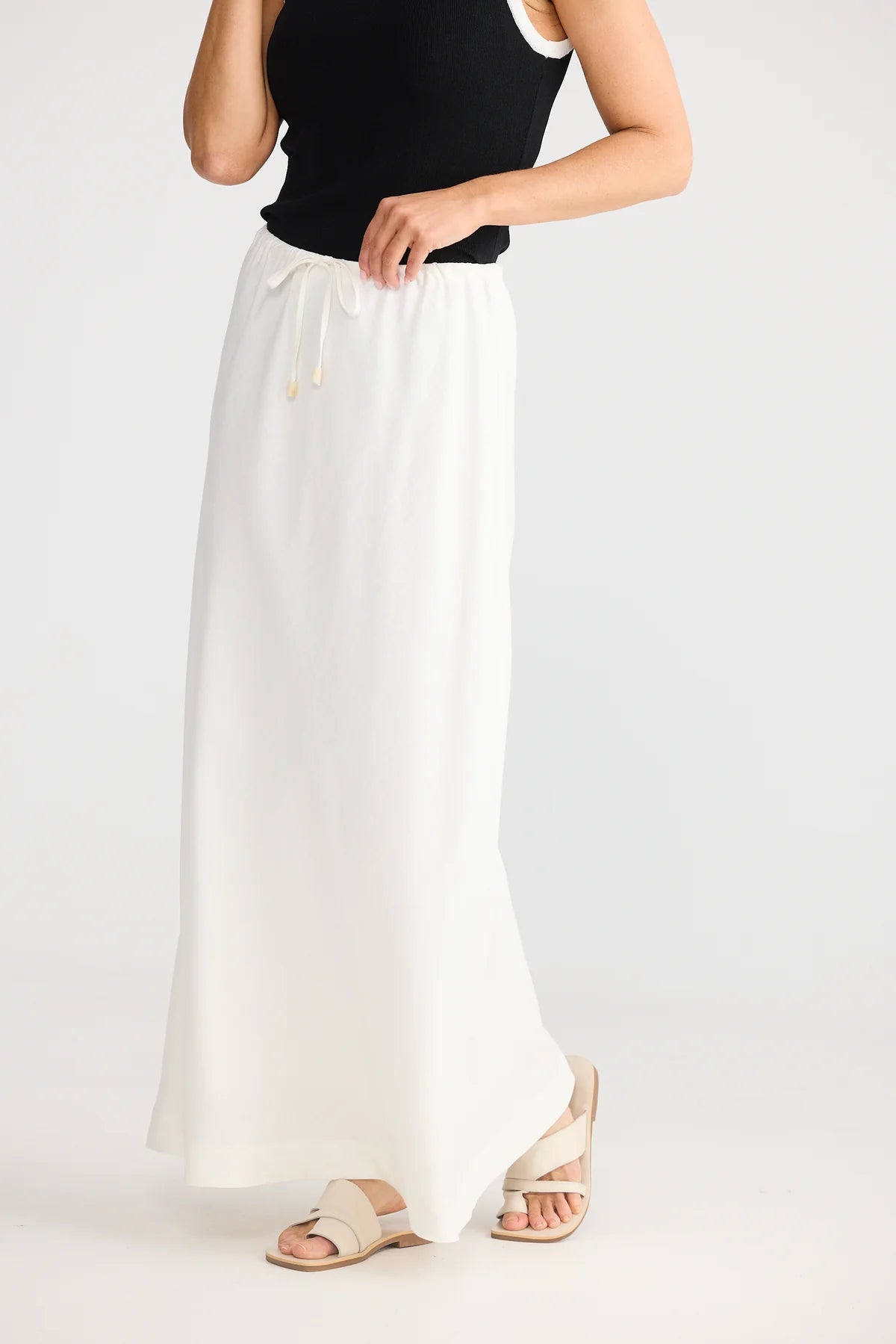 BRAVE & TRUE Hettie Bias Skirt OFF WHITE
