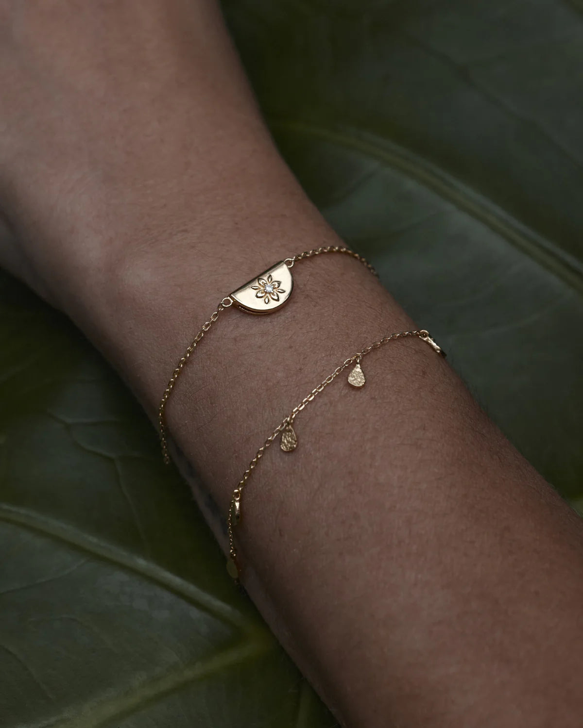 By Charlotte Lotus Bracelet GOLD