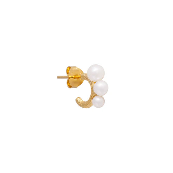 FAIRLEY Triplet Pearl Studs