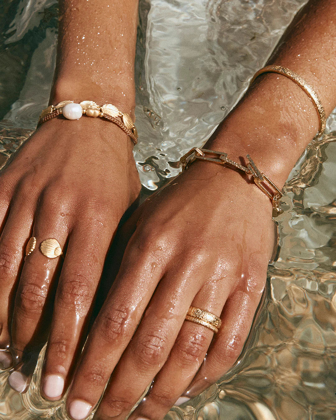 FAIRLEY Antique Gold Stacking Ring