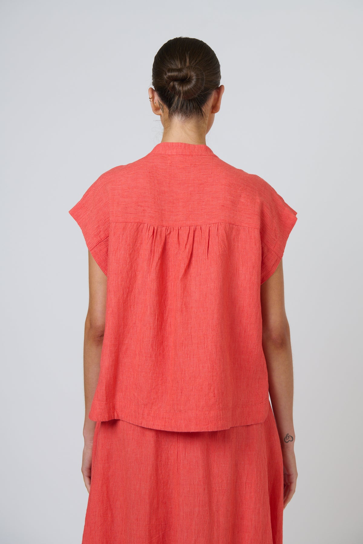 OLIVE ET JULIE Cap Sleeve Linen Top SUNSET STRIP