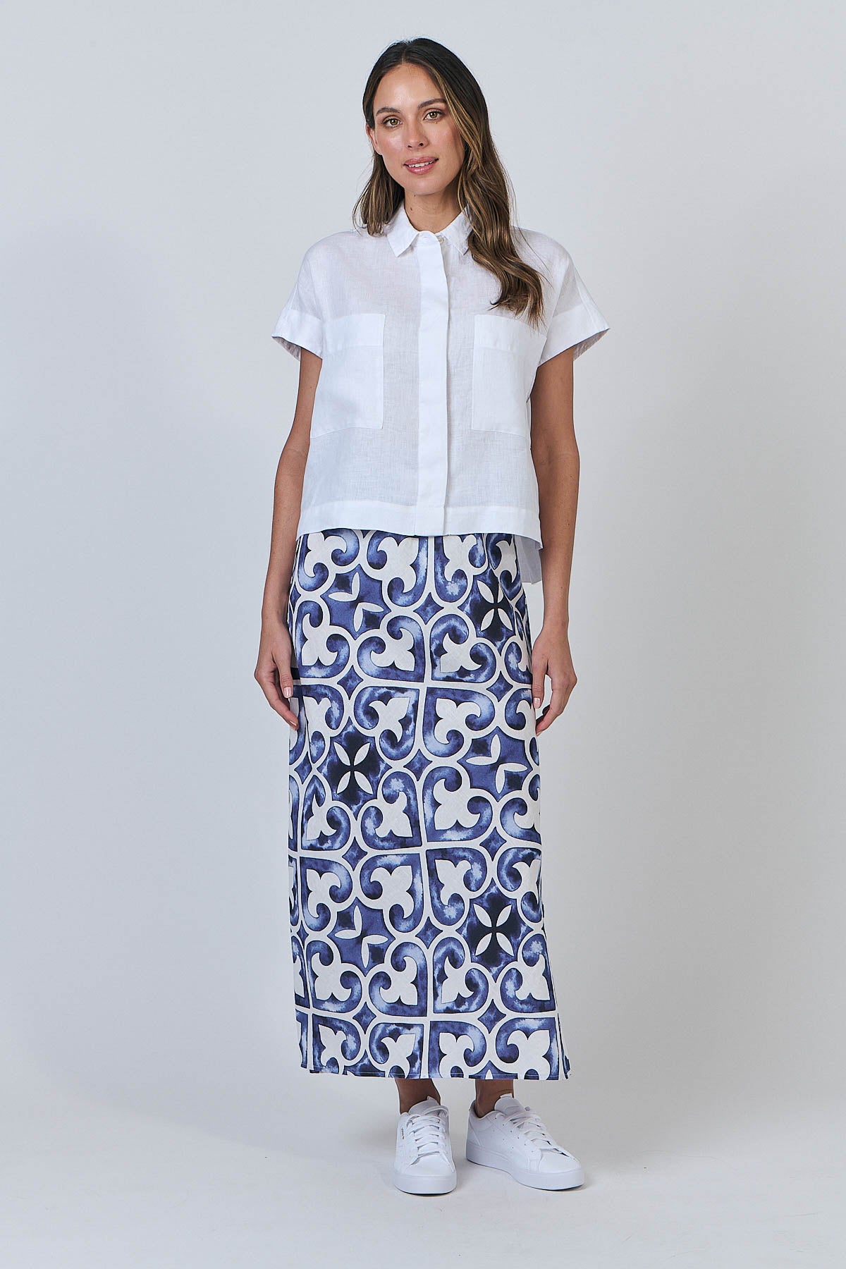 OLIVE ET JULIE Linen Button Top WHITE