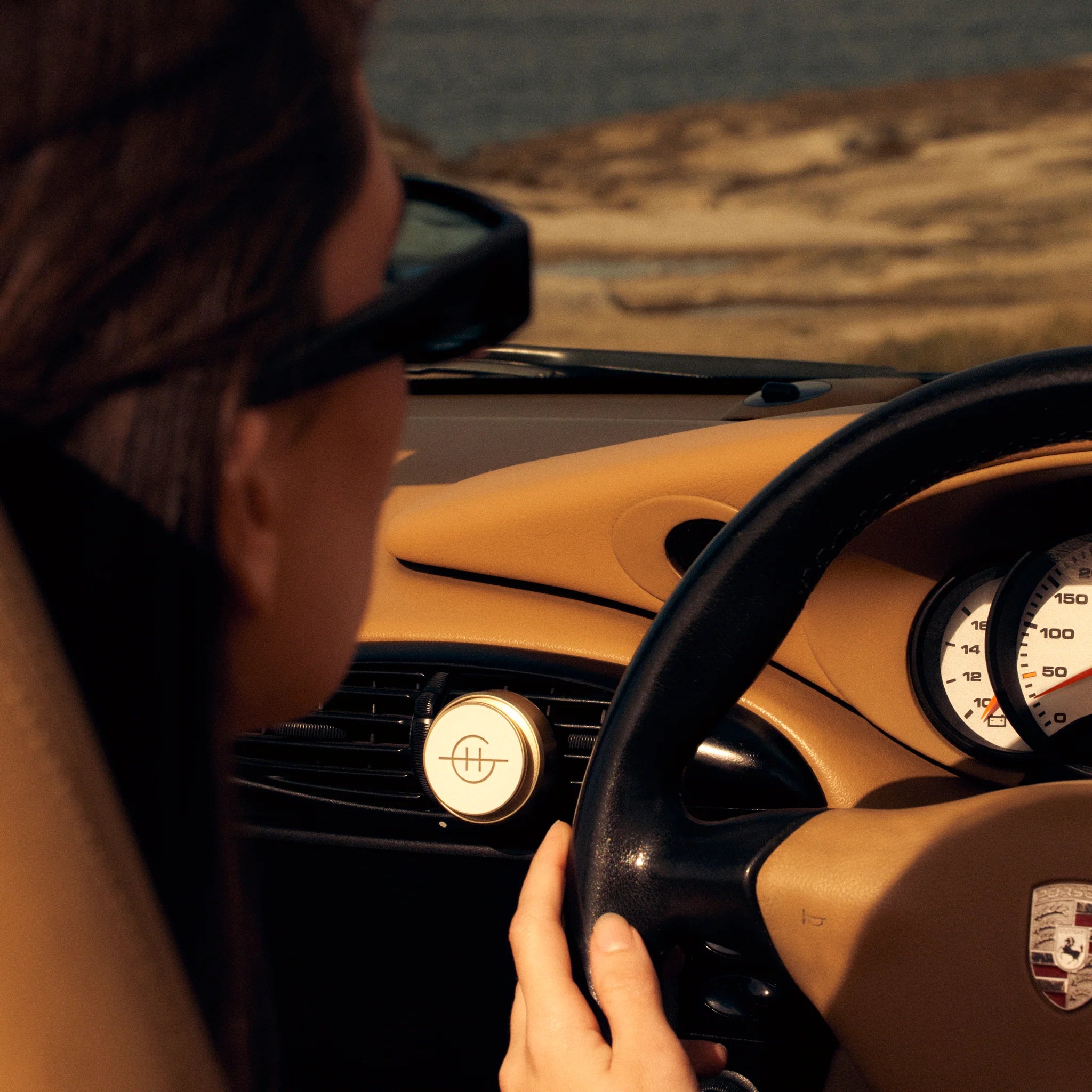 GF Gold Car Diffuser TAHAA AFFAIR
