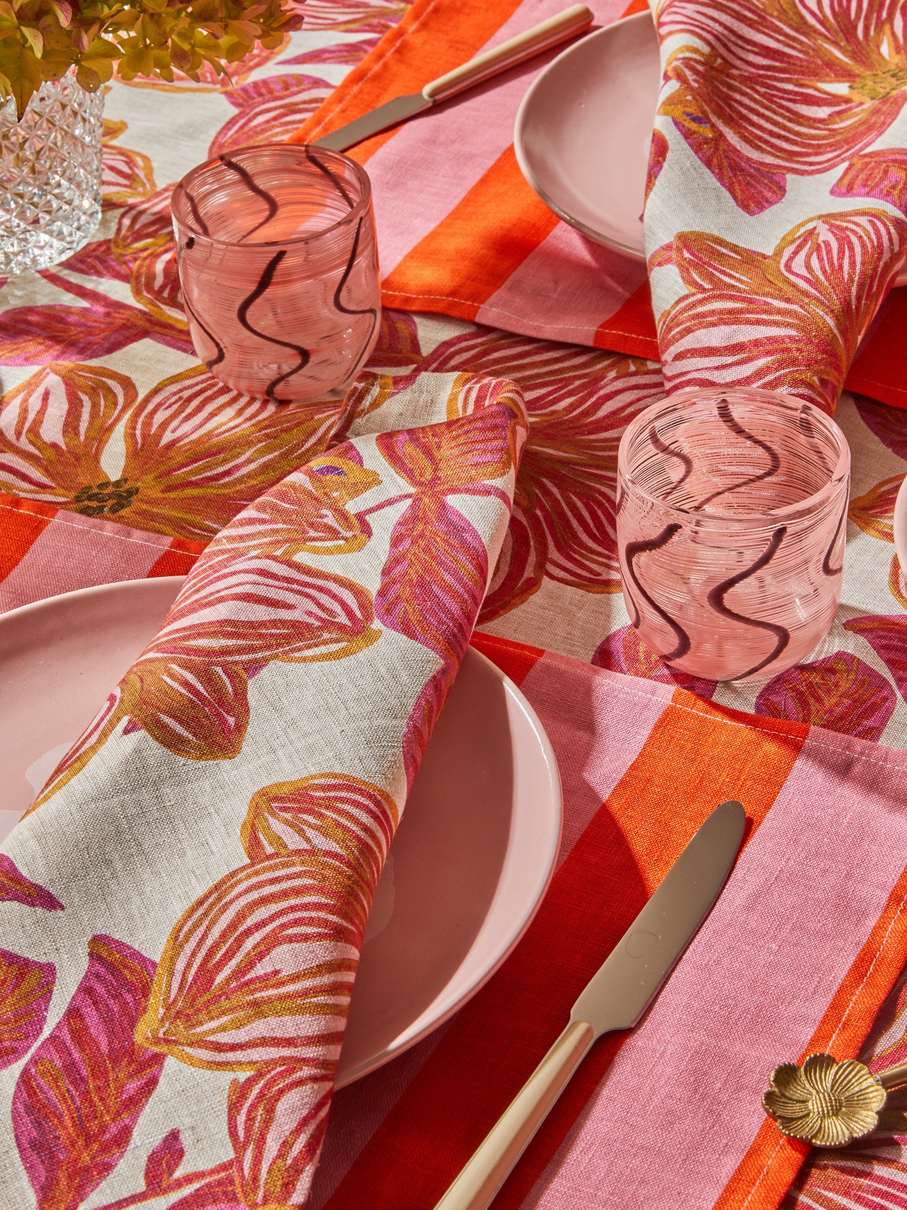 Bonnie and Neil Swirl Tumblers PINK