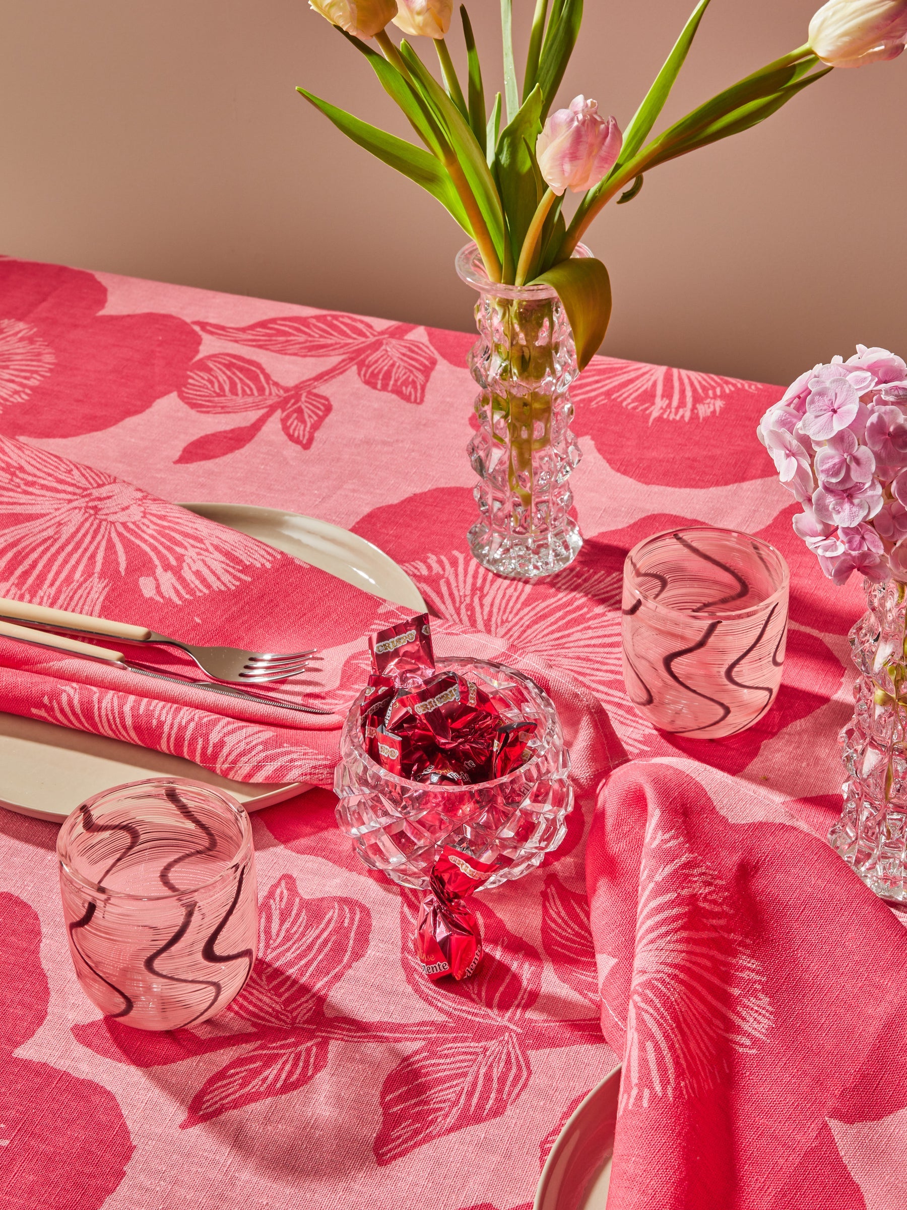 Bonnie and Neil Swirl Tumblers PINK