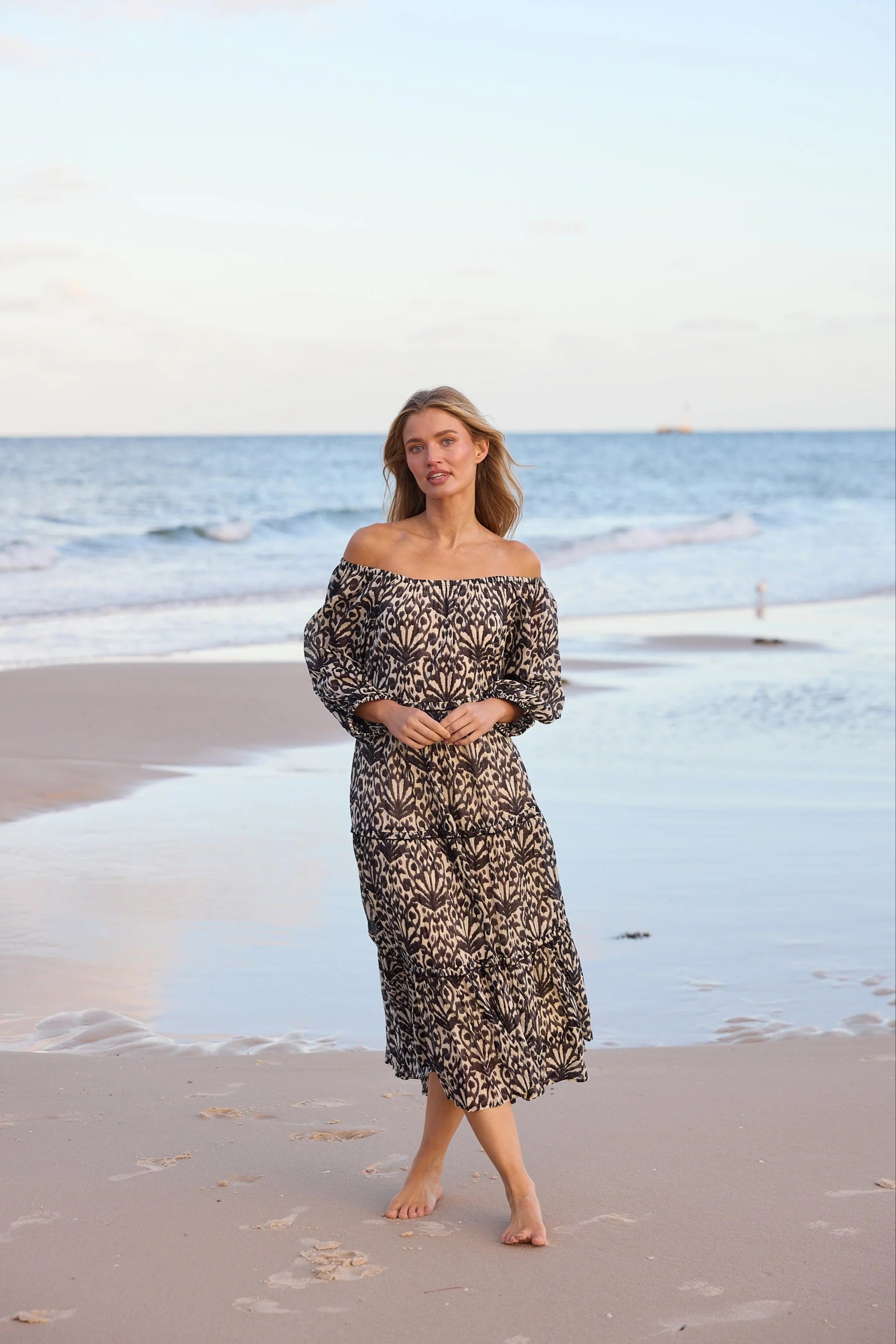 HOLIDAY Grenadine Dress SPRING FAN
