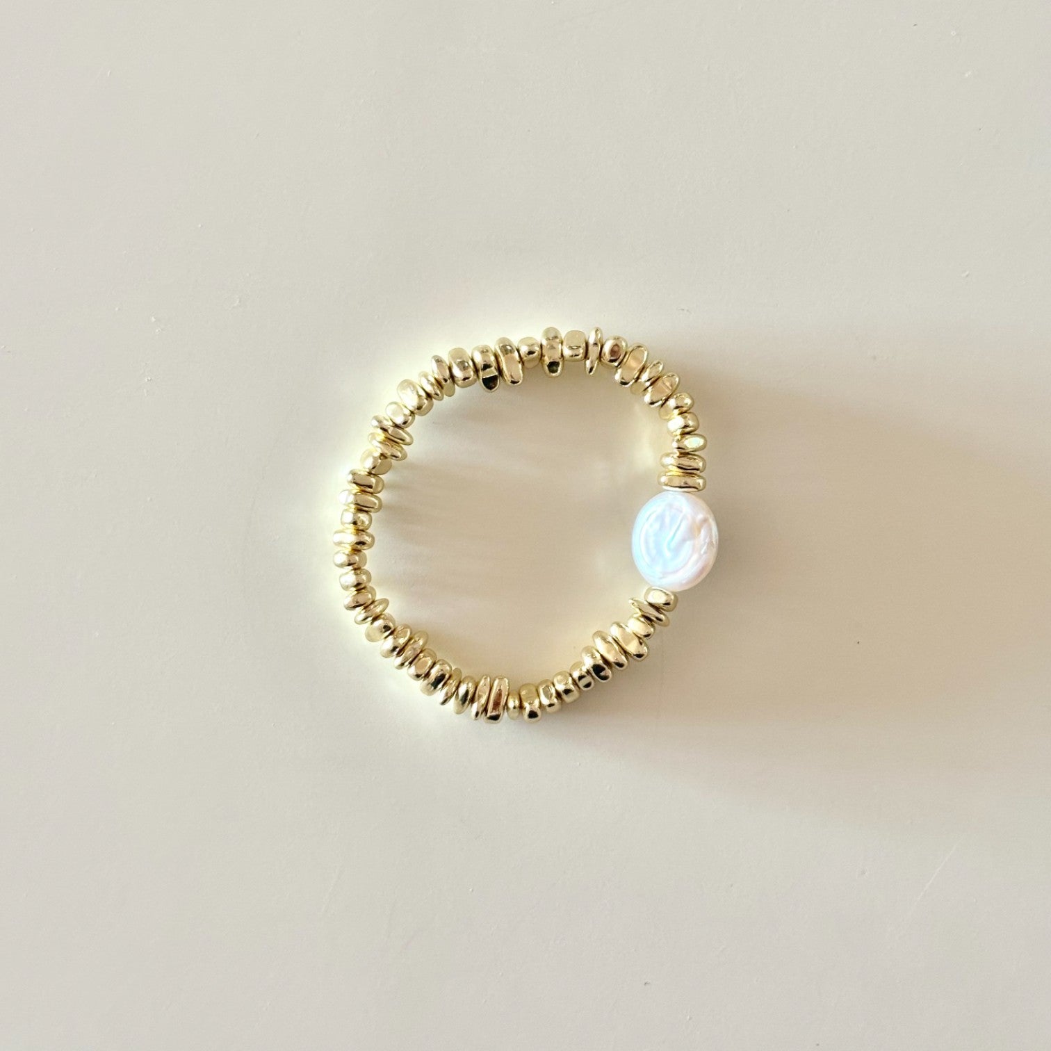 HEI TAI Chunky Luxe Gold Bracelet PEARL ROUND