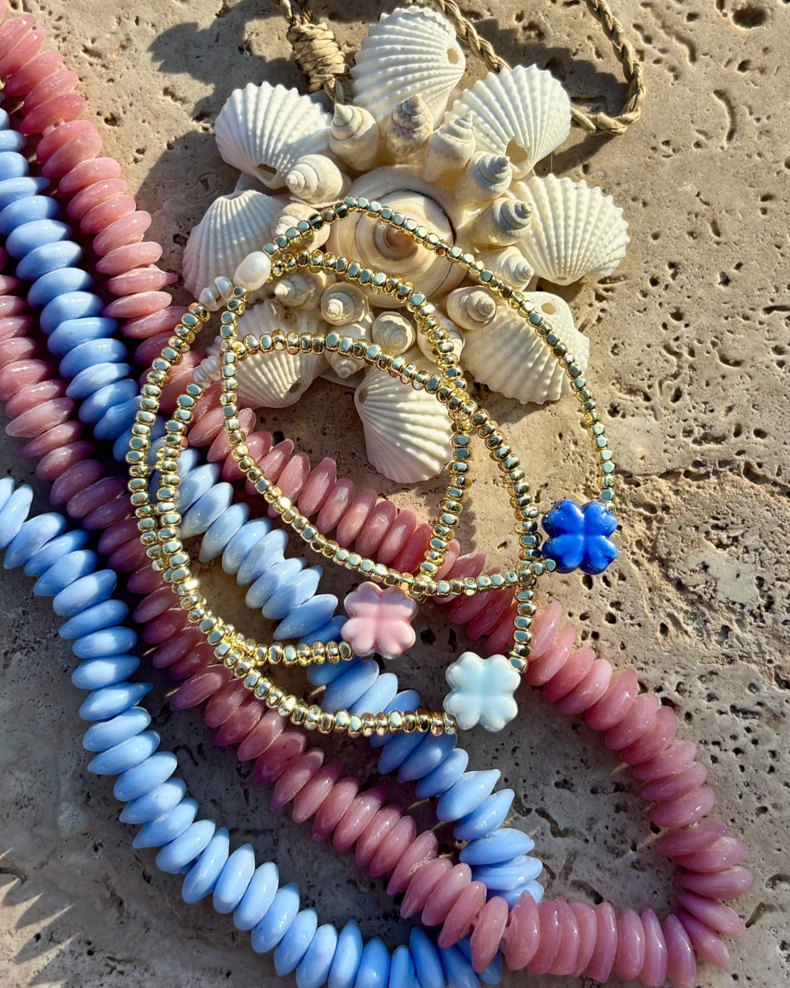 HEI TAI Gold Bracelet LUCKY CLOVER ICE BLUE