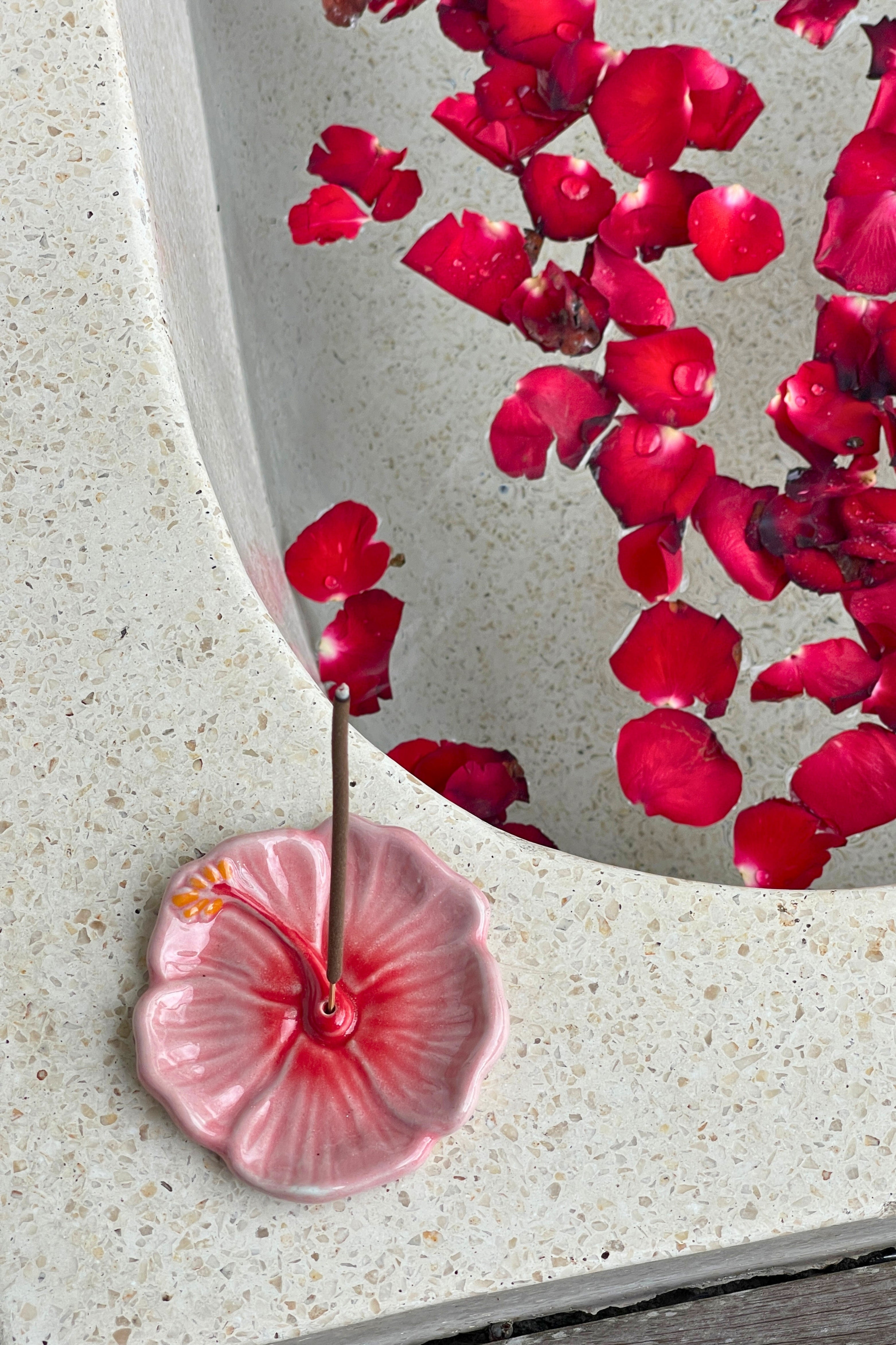 IN TIME Hibiscus Incense Holder SUNSET PINK