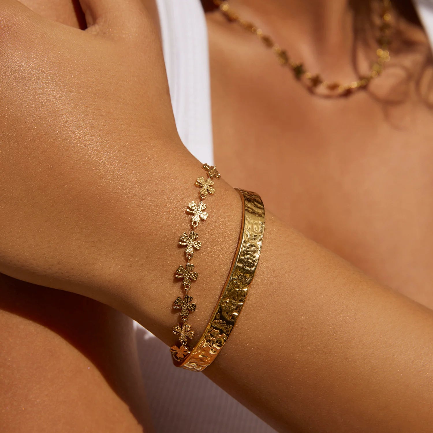 Arms of Eve Lucky Charm Bracelet GOLD