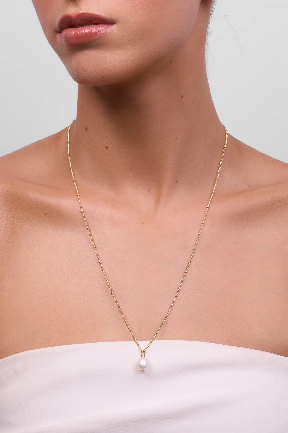 LIBERTE Cove Necklace GOLD