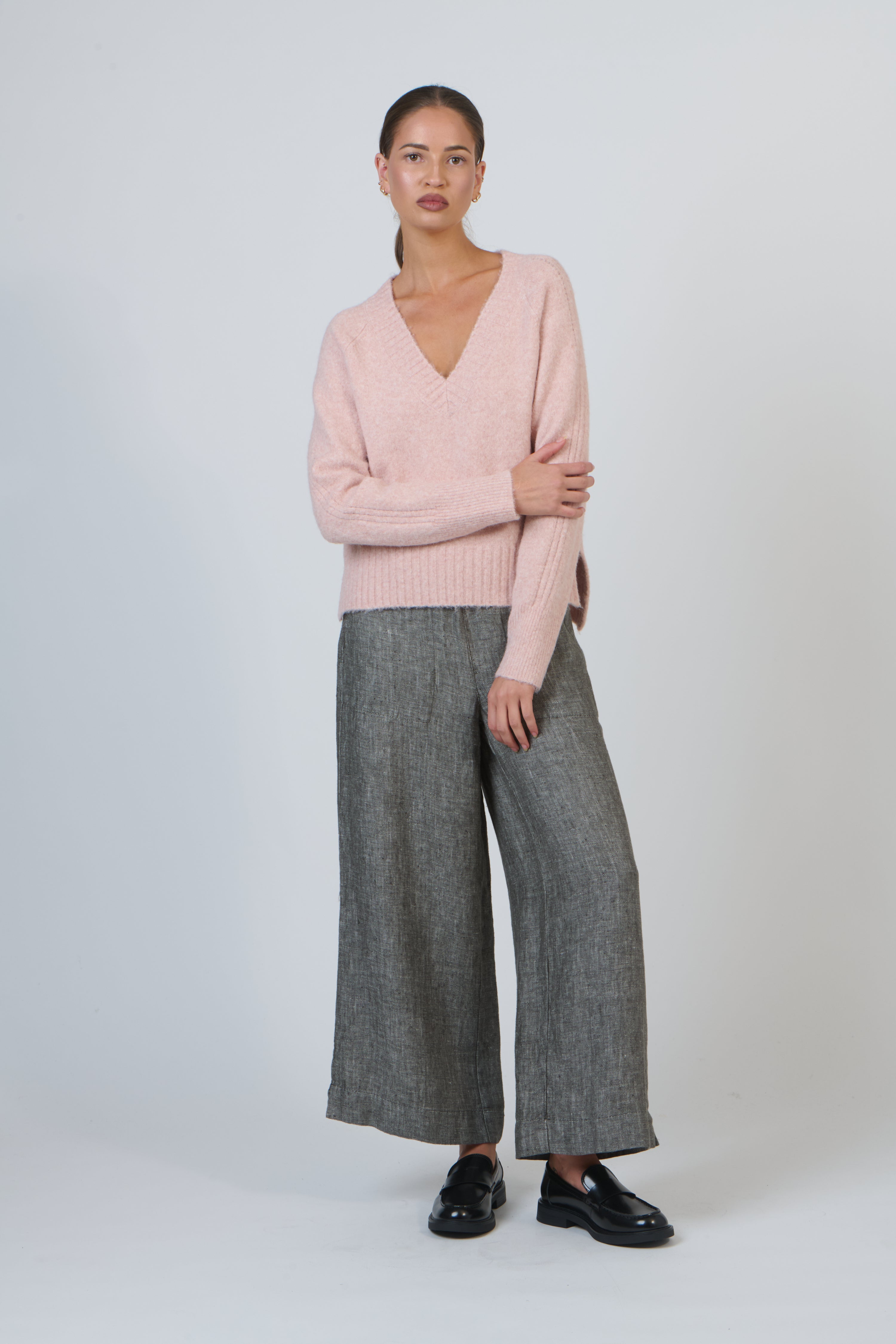 OLIVE ET JULIE V Neck Knit SOFT PINK