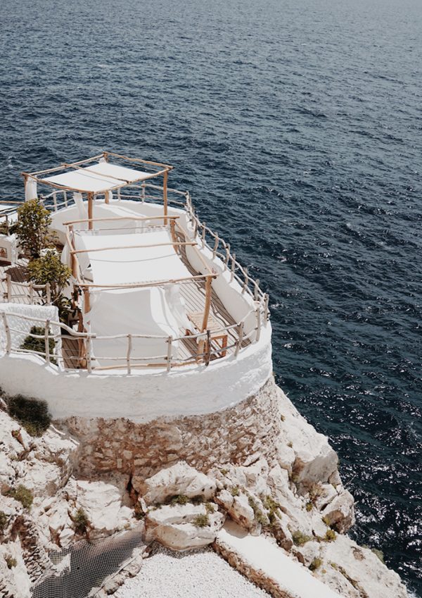 Cooper Black White Frame COVA DEN