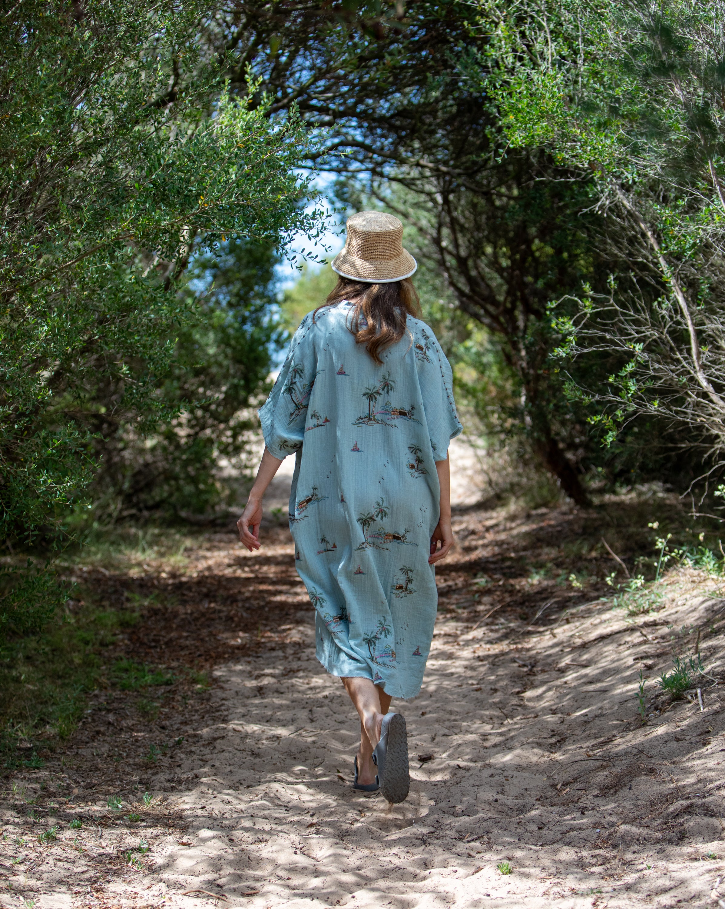 MANDALAY Yas Palms Caftan Blue