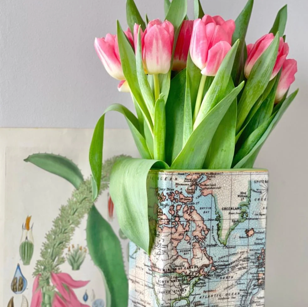 CAM Mappemonde Porcelain Vase