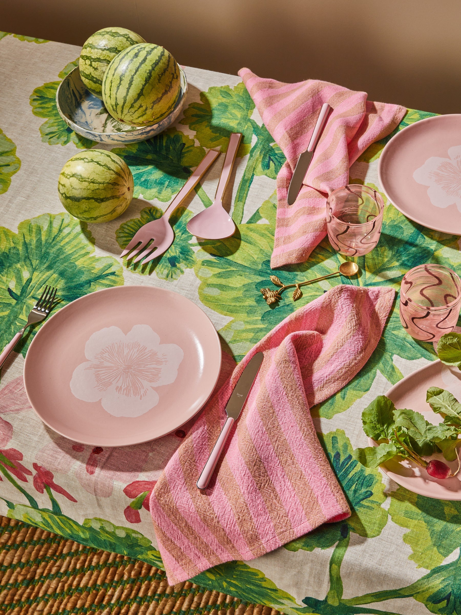 Bonnie and Neil Geranium Tablecloth MEDIUM