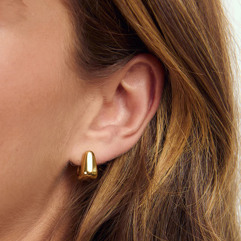 Arms of Eve Tess Hoop Earrings GOLD