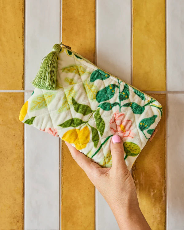 KIP & CO Wander Cosmetics Purse