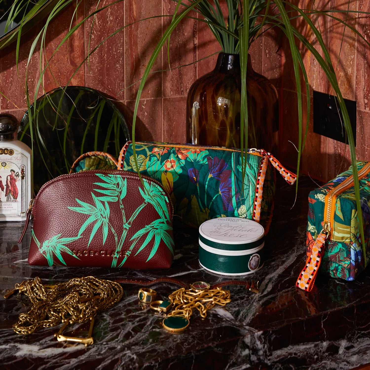 SAGE & CLARE Babette Makeup Bag