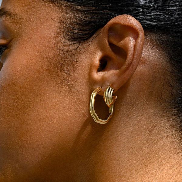 LINDA TAHIJA Contour Hoop Earrings GOLD