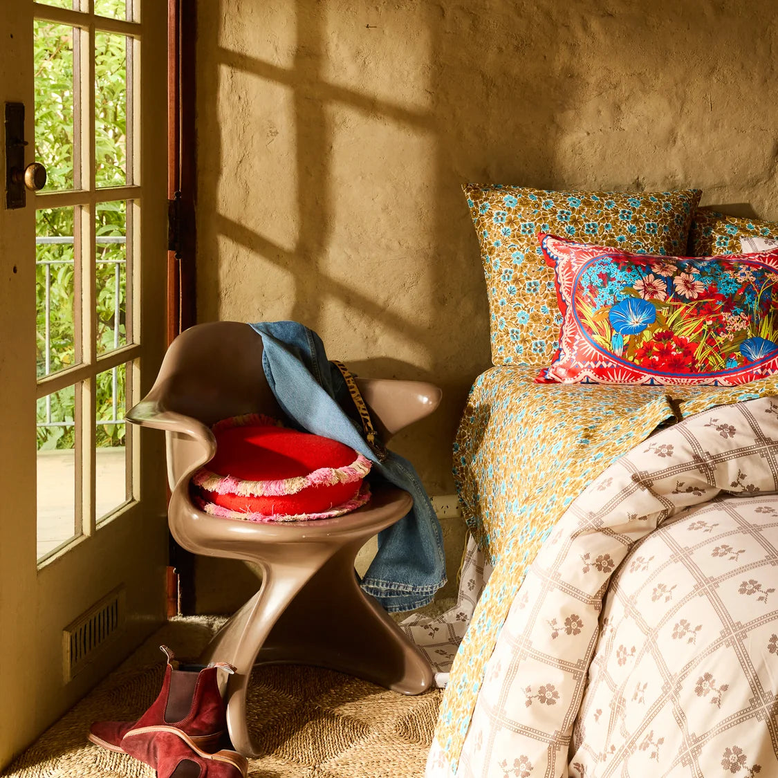 SAGE X CLARE Reese Round Cushion POPPY