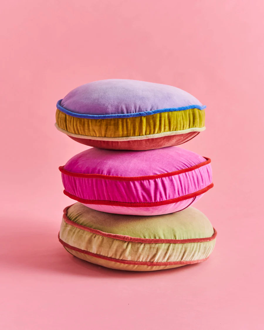 KIP & CO Velvet Pea Cushion PINK AMBITION