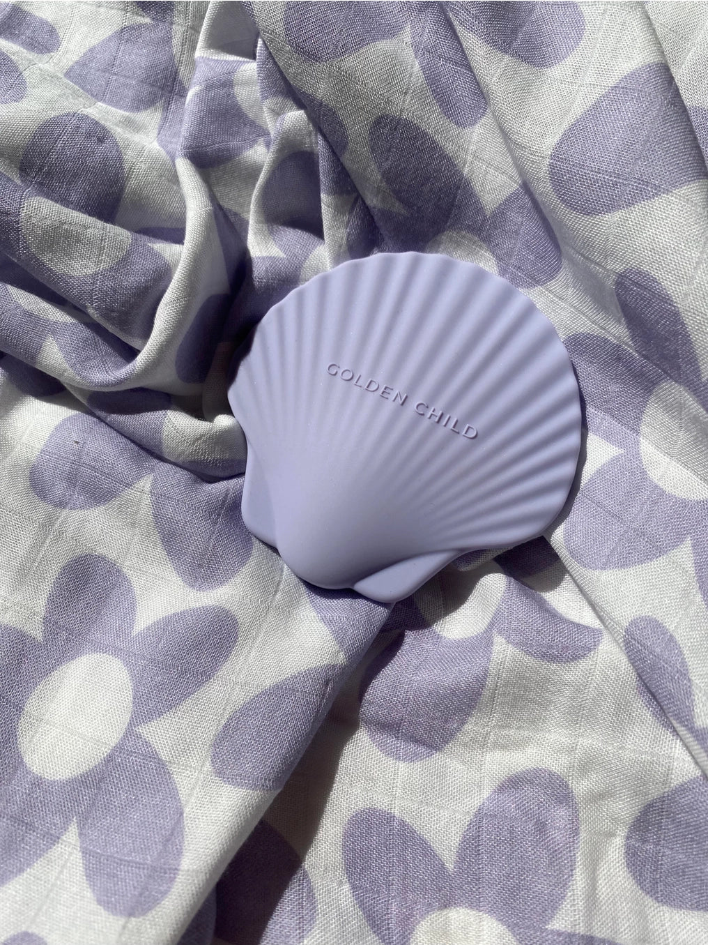 GOLDEN CHILD Shell Baby Teether VIOLET