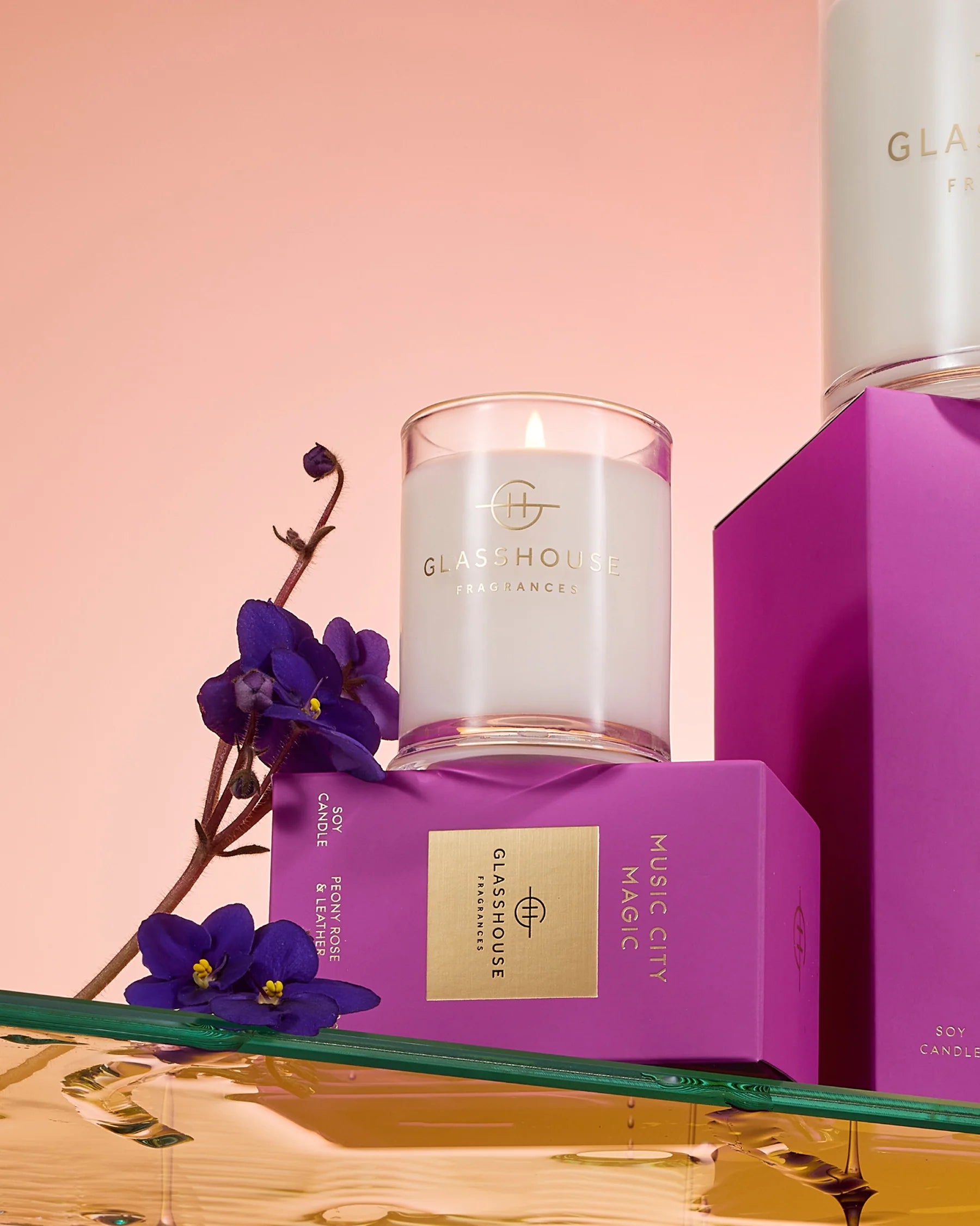 GLASSHOUSE 60g Candle Music City Magic