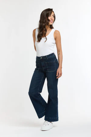ITALIAN STAR Cropped Bobbi Jean