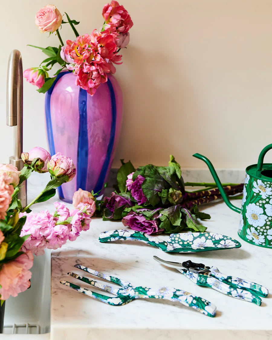 KIP & CO Garden & Glove Set TUMBLING FLOWERS