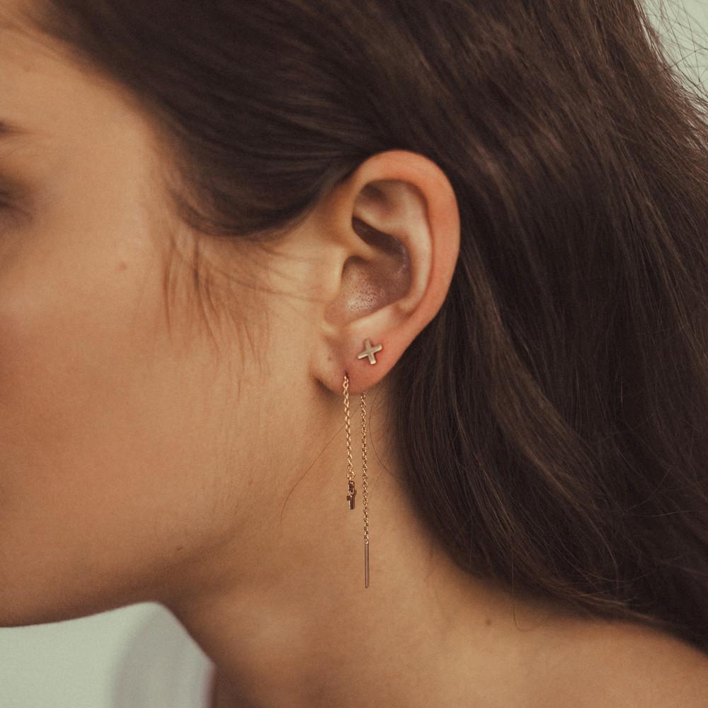 LT - Cross Stud - GOLD