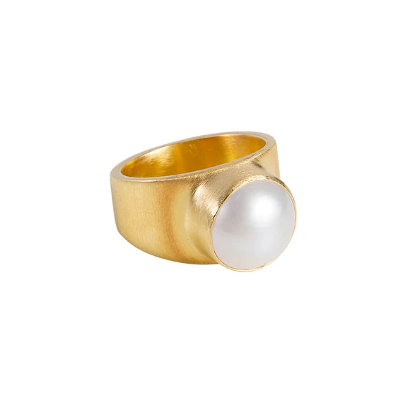 FAIRLEY Pearl Dome Ring