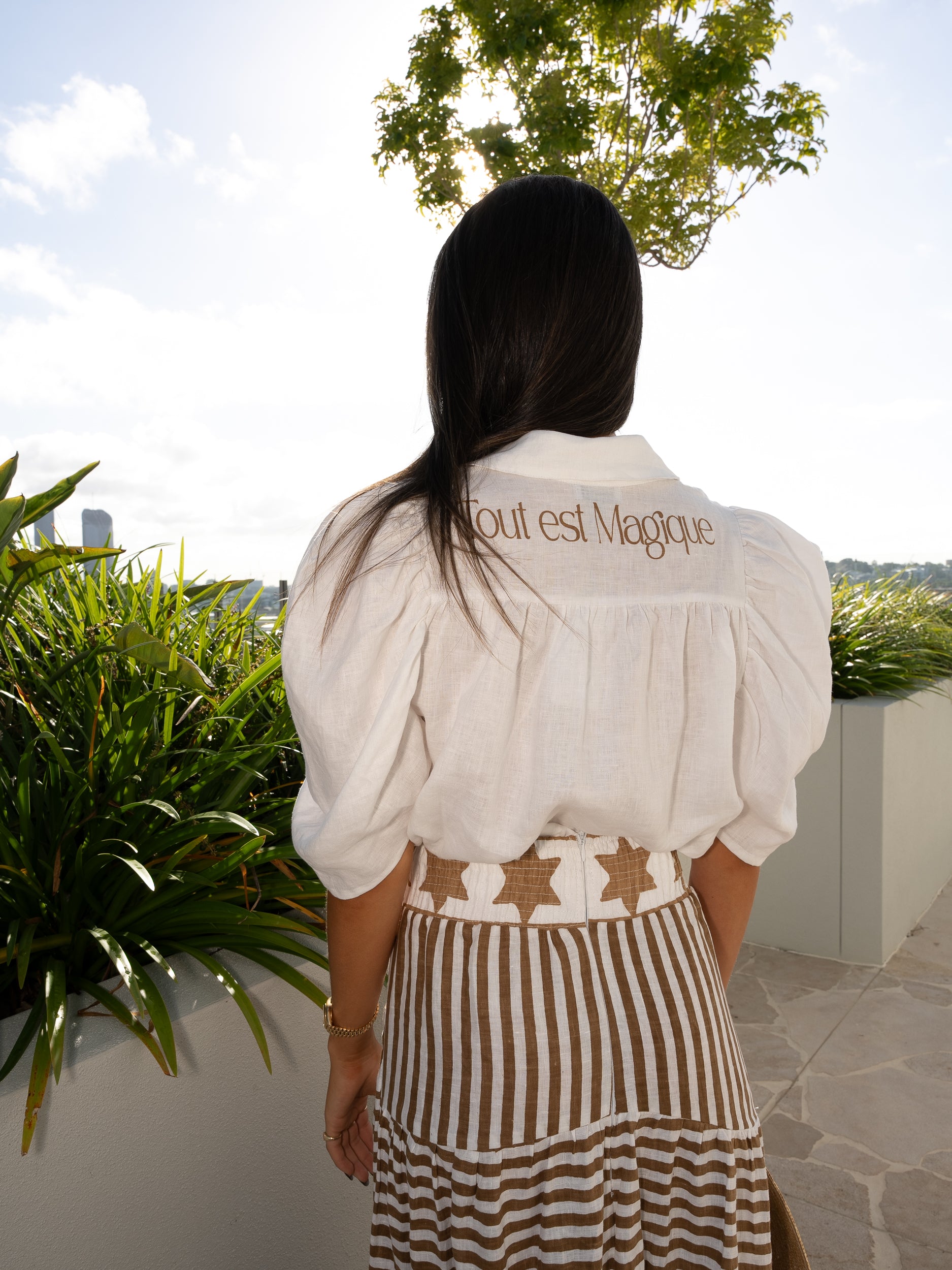 LUONI Holly Shirt WHITE with BROWN TOUT