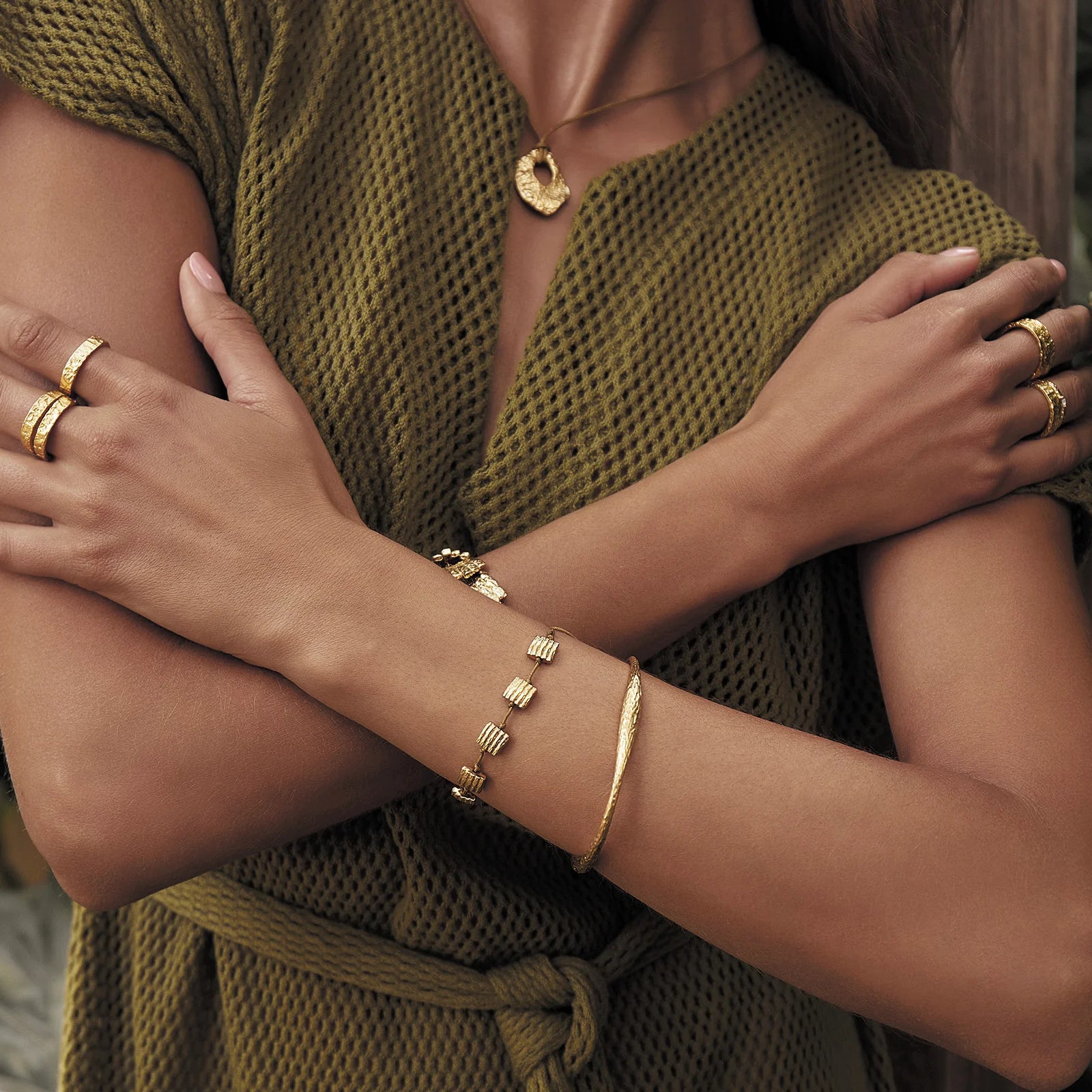 AOE Montana Cuff GOLD