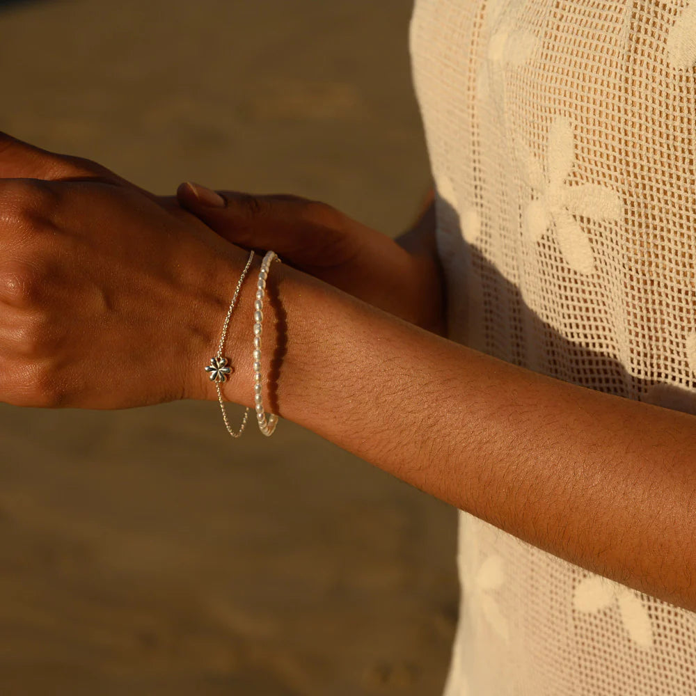 LINDA Daisy Bracelet SILVER