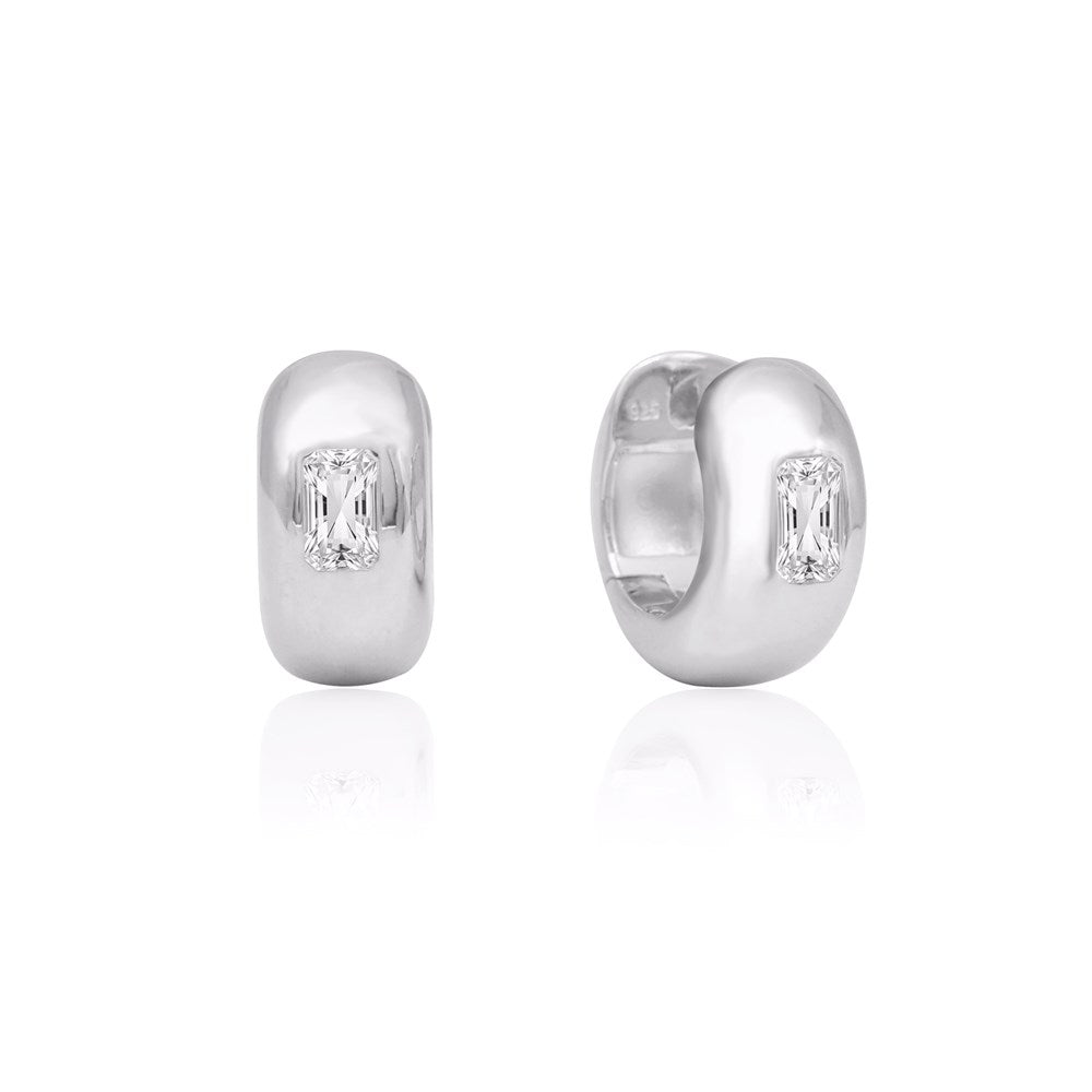 LINDA TAHIJA Rocco Huggie Sapphire SILVER
